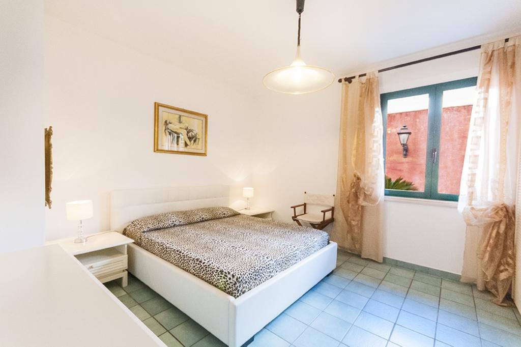 Casa Vacanze Villa Flumini Флумини-ди-Кварту Номер фото