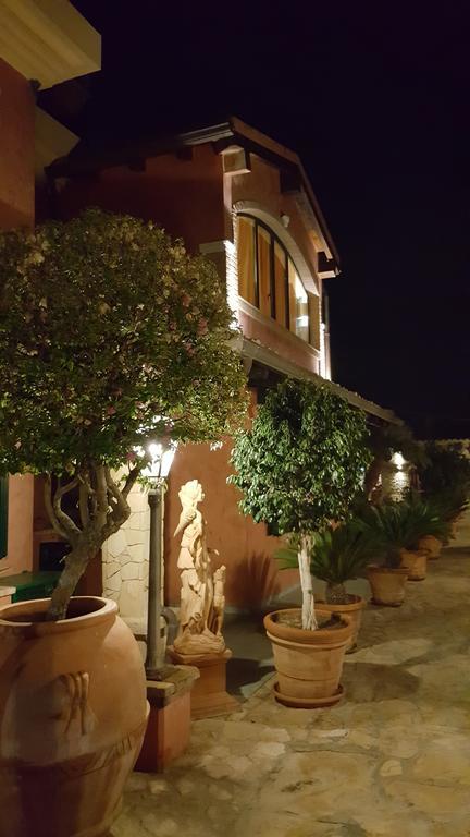 Casa Vacanze Villa Flumini Флумини-ди-Кварту Экстерьер фото