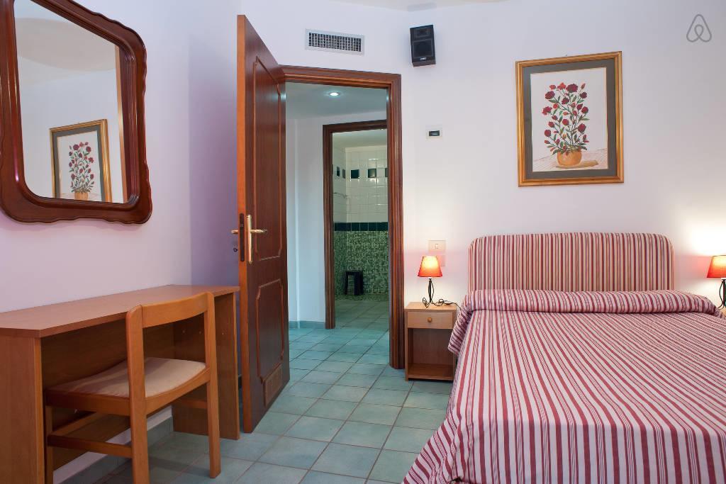 Casa Vacanze Villa Flumini Флумини-ди-Кварту Экстерьер фото